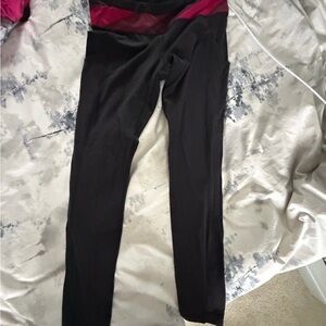 lululemon athletica Black Leggings with Pink & Burgundy Waistband